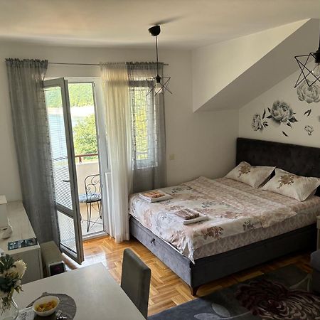 Zora Apartment プルジネ エクステリア 写真